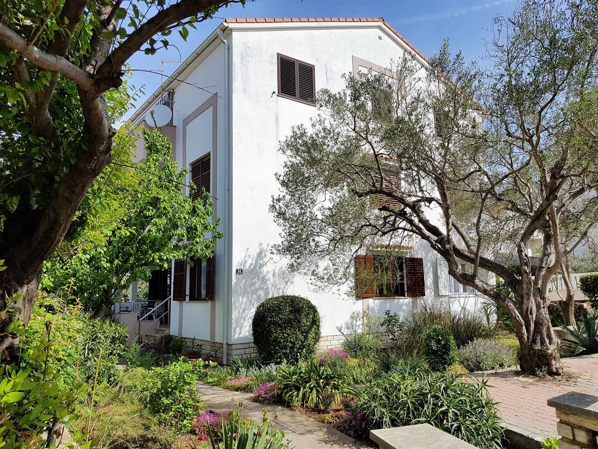 Apartments Monica Novalja Εξωτερικό φωτογραφία