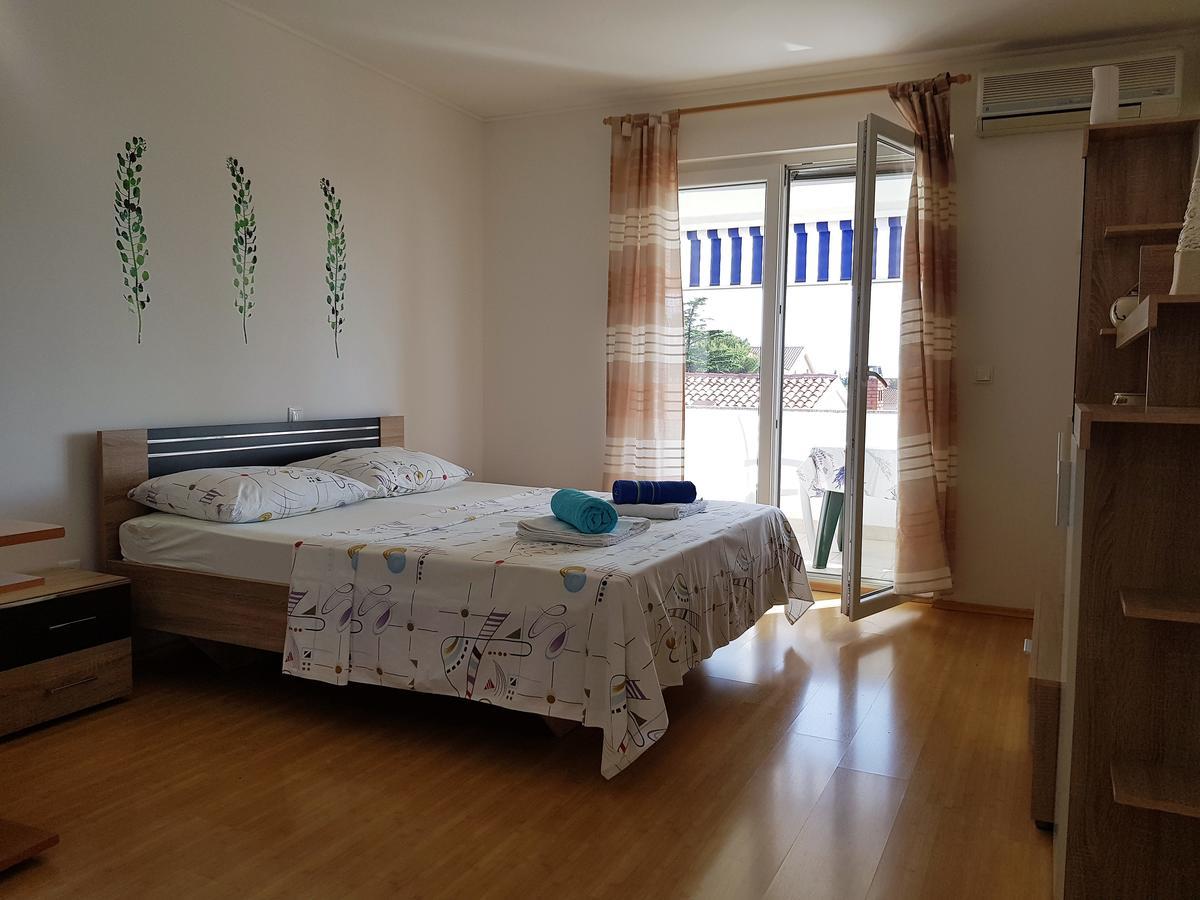 Apartments Monica Novalja Εξωτερικό φωτογραφία